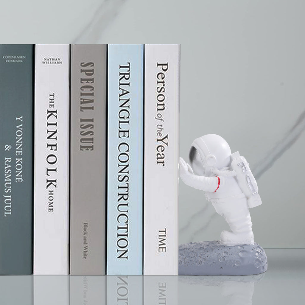 Kenvary Creative Astronaut Bookends for Heavy Books, Decorative Spaceman Resin Book Ends, Modern Outer Space Desk Organizer for Home Office, Kids Room & Library Decor